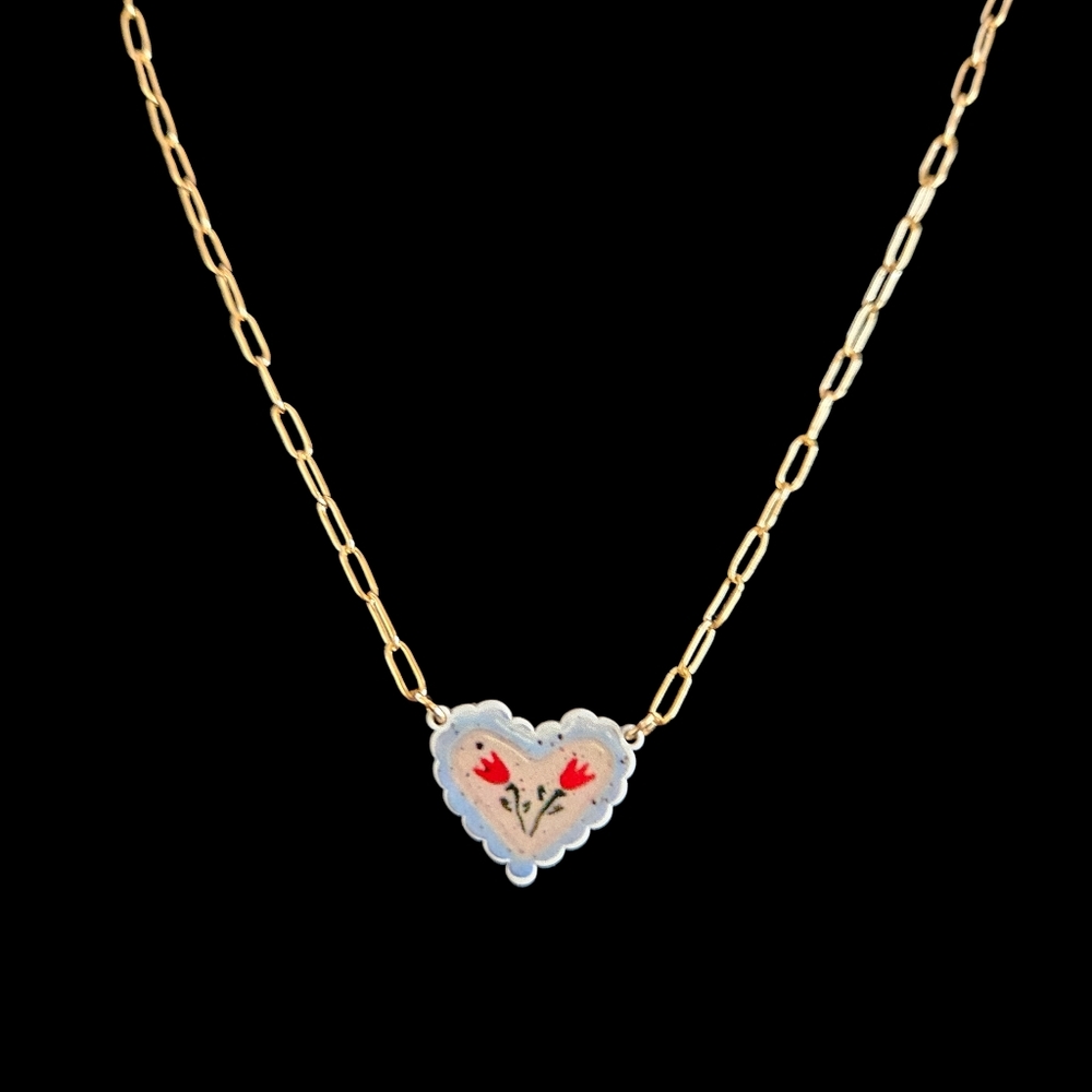 NWT - 18k Gold Heart Pendant Necklace with Floral Design